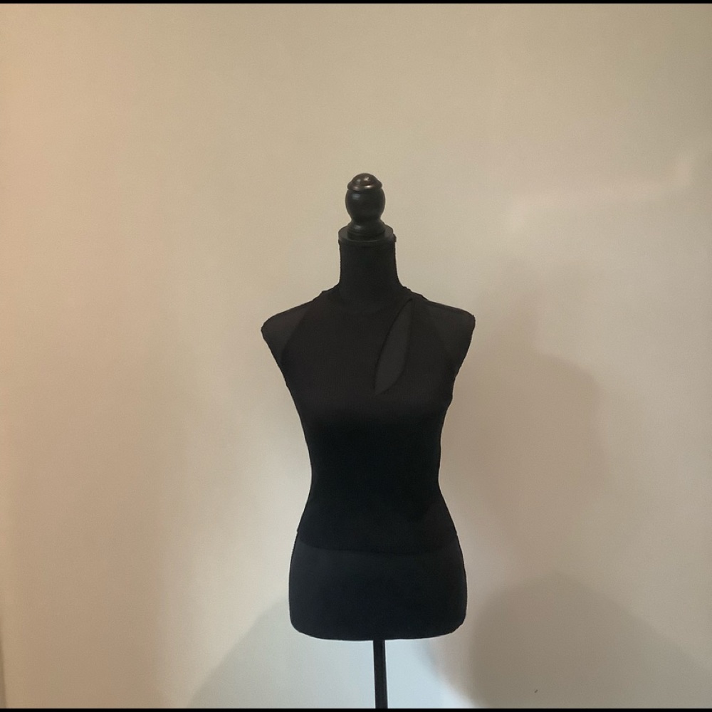 Zara new beautiful elegant tank top never worn is in perfect condition.